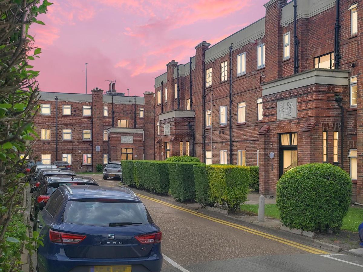 Great Spacious 2 Bedroom Flat Hendon Exterior photo