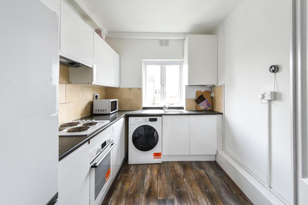 Great Spacious 2 Bedroom Flat Hendon Exterior photo